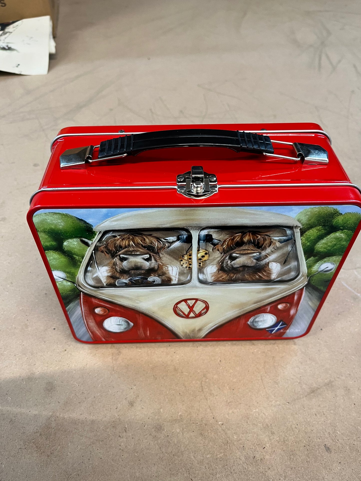 Metal lunch box-Red