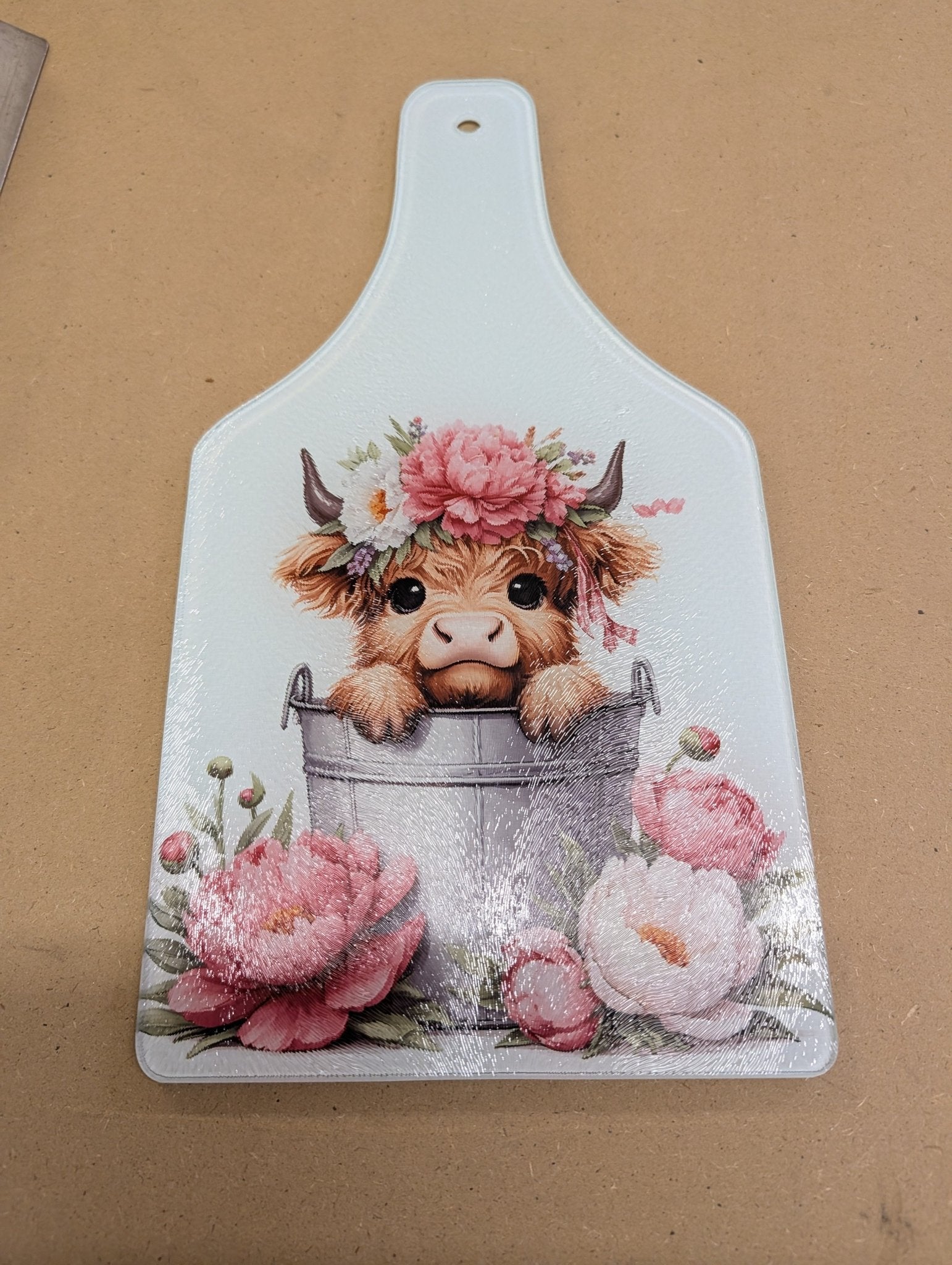 Large Wine Bottle Shaped Cutting Board - artcoasterprinting