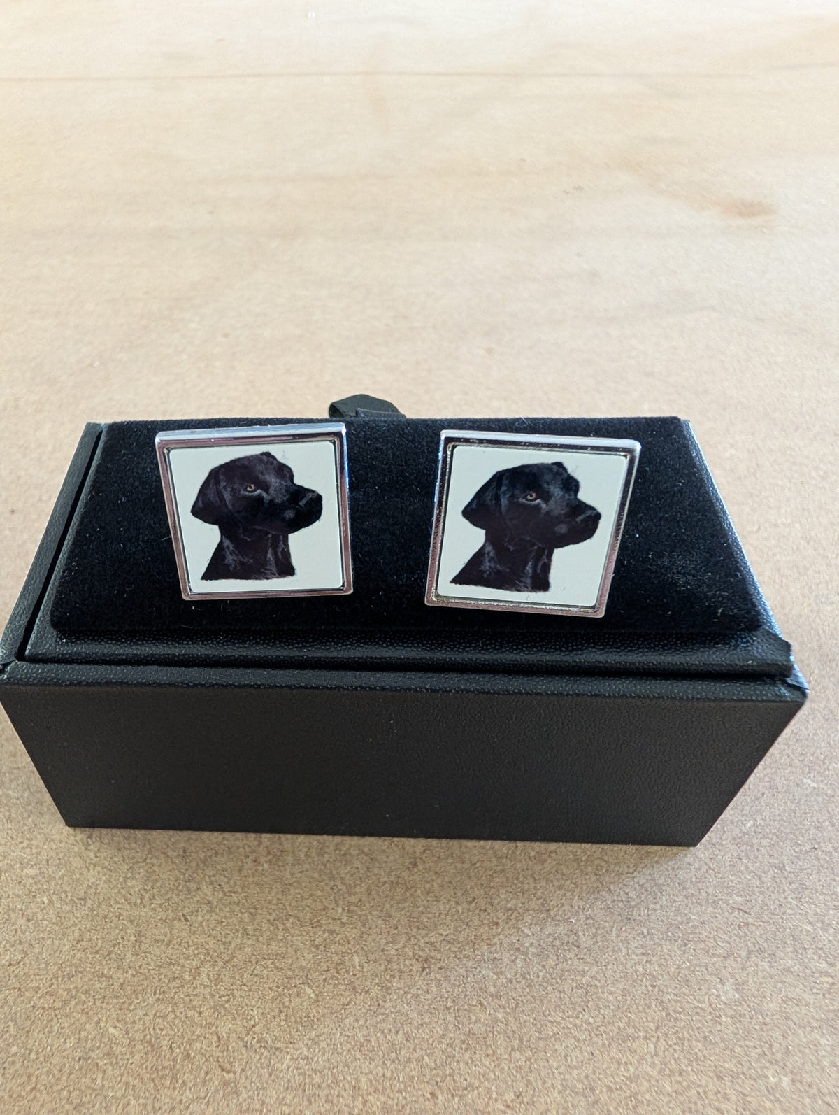 Pair of Cufflinks (square ) with giftbox